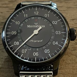Meistersinger Perigraph, Milanaise Bracelet, Mint